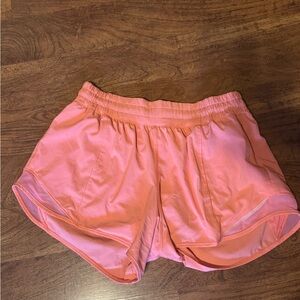 Lululemon Hotty Hot shorts